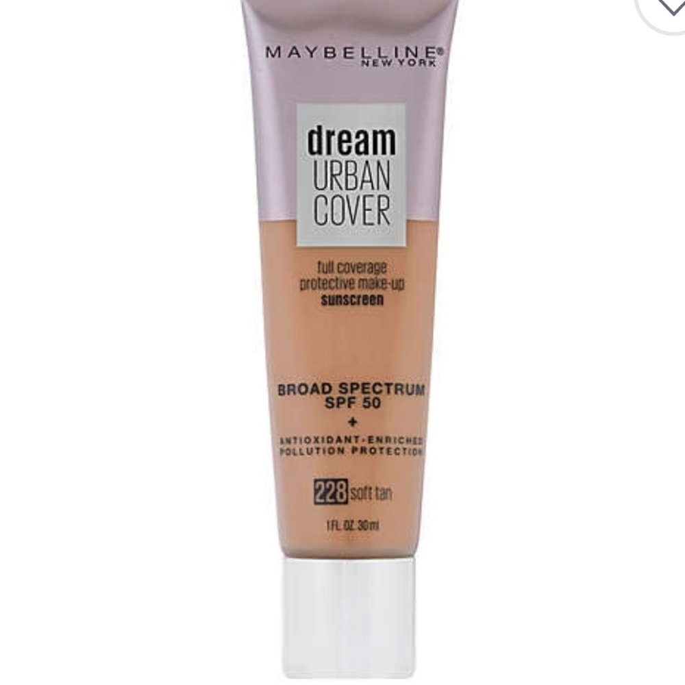 MAYBELLINE NEW YORK DREAM URBAN COVER in Soft Tan